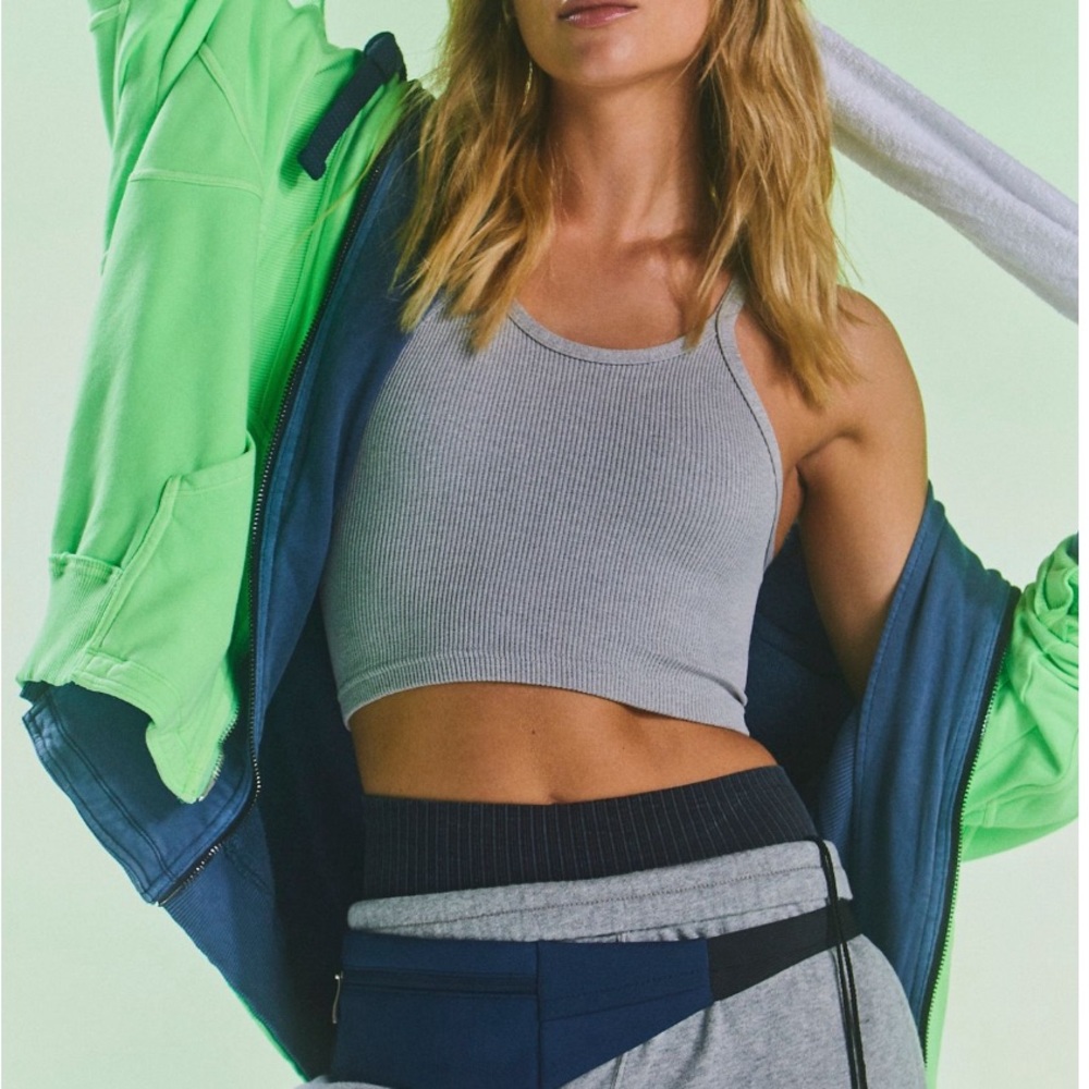 FP Movement Happiness Runs Cropped
Scoop Halter Neck Tank-Brand New With Tags